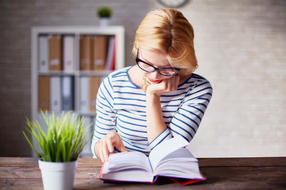 洋書多読におすすめ！英語で読みたい最新ベストセラー5選 | 本・書籍