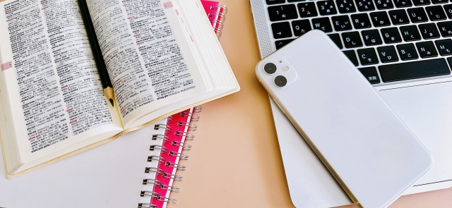 実践練習も重視するならオンライン英会話との併用がおすすめ